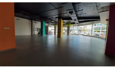 AMPLIO LOCAL EN EL DORADO, PLAZA  PSARI