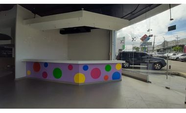 AMPLIO LOCAL EN EL DORADO, PLAZA  PSARI