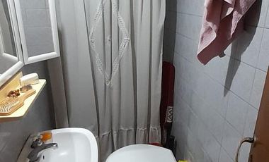 Oportunidad Florida Mitre casa lote propio todo en una planta.-