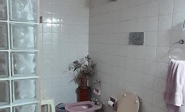 Oportunidad Florida Mitre casa lote propio todo en una planta.-