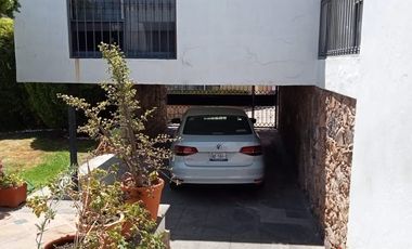 VENTA DE CASA CERCA DE LA ALHONDIGA DE GRANADITAS