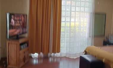 VENTA DE CASA CERCA DE LA ALHONDIGA DE GRANADITAS