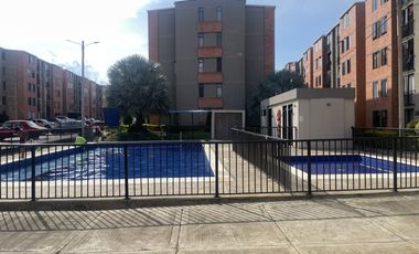 apartamento en venta en trigal del norte. Cod V5727