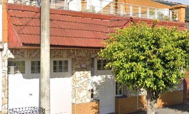 Casa PH en venta en San Justo