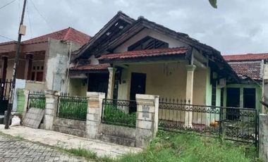 Rumah Karang Tengah Perumahan Cantik Strategis