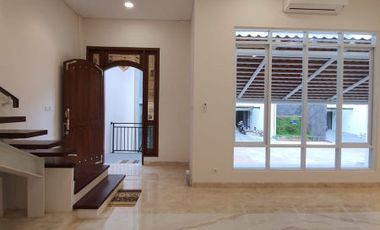 DIJUAL RUMAH MODERN BARU at Jl PINANG EMAS, PONDOK INDAH