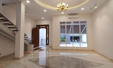 DIJUAL RUMAH MODERN BARU at Jl PINANG EMAS, PONDOK INDAH