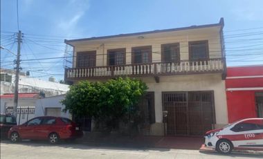 Casa en Venta Veracruz Col. Centro, Con Recamara en P.B,