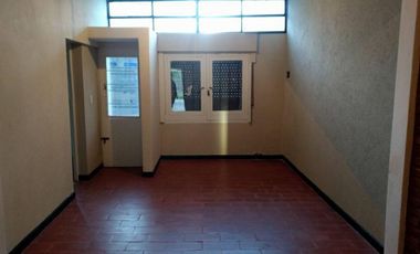 CHILAVERT Amplia Propiedad, muy buen estado !!!