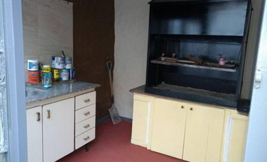 CHILAVERT Amplia Propiedad, muy buen estado !!!