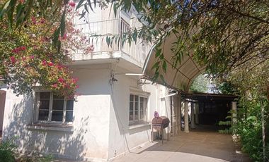 Casa en venta de 4 dorm. en La Florida