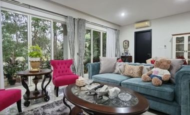 DIJUAL RUMAH ASRI dkt TAMAN at SERENIA HILLS VENTURE BARAT