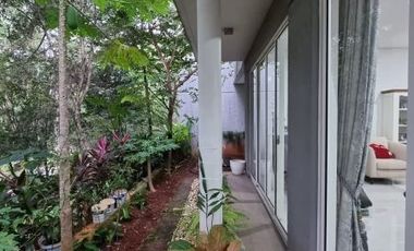 DIJUAL RUMAH ASRI dkt TAMAN at SERENIA HILLS VENTURE BARAT