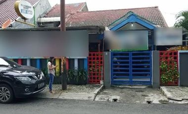 Rumah Usaha Siap Huni Raya Rungkut Asri Tengah Surabaya