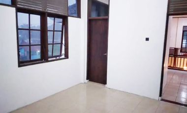 Rumah Dijual di Padang Dekat UPI YPTK, Plaza Andalas