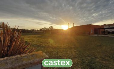 Excelente lote en venta en Haras Santa María - Barrio El Atardecer - 801m2