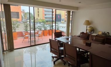 CASA COMERCIAL EN ARRIENDO, SECTOR EL LAGO, CHAPINERO