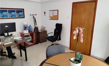 CASA COMERCIAL EN ARRIENDO, SECTOR EL LAGO, CHAPINERO