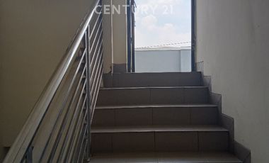 Rumah Kokoh 3 Lantai Di Utan Kayu Bisa Buat Kantor