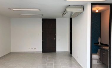 PR15028 Oficina en venta en el sector de Los Balsos