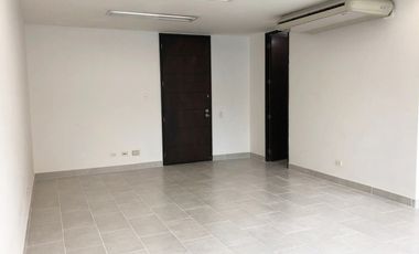 PR15028 Oficina en venta en el sector de Los Balsos