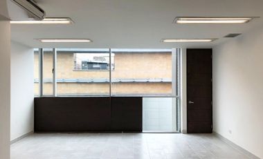 PR15028 Oficina en venta en el sector de Los Balsos