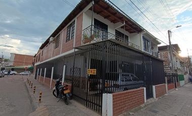 casa en venta en los guayacanes. Cod V5806