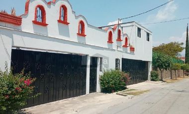 Casa sola en venta en Col 3 de Mayo Municipio Emiliano Zapata Morelos.