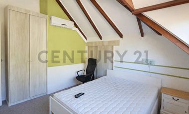 Se vende gran casa de 379 m2, uso mixto, sector exclusivo de Pedro de Valdivia.