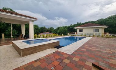 Venta casa en Clayton, Los Senderos de Camino de Cruces