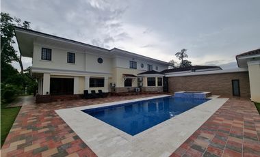 Venta casa en Clayton, Los Senderos de Camino de Cruces
