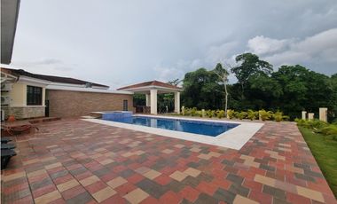 Venta casa en Clayton, Los Senderos de Camino de Cruces