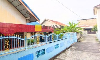 DIJUAL RUMAH TENGAH KOTA DEKAT FASILITAS PUBLIK