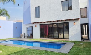 Casas jardin real coto 8 - Mitula Casas