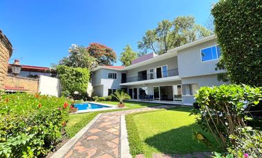 A 5 minutos del club de Golf Tabachines