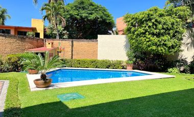 A 5 minutos del club de Golf Tabachines