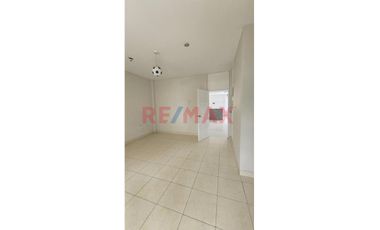 Amplio Departamento En Urb Vista Alegre I - 04 Habitaciones Con Su Propio Baño - Cerca Upao🔥🔥🔥