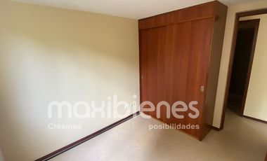 apartamento en arriendo en la loma del indio. Cod A66727