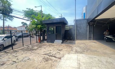 JUAL CEPAT Kantor Ex. Showroom Jl. Raya Diponegoro Surabaya Pusat