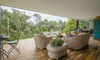 HERMOSA CASA UNIDAD CERRADA EN LAS PALMAS