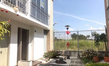 casa en venta en alfaguara. Cod V6150168