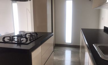casa en venta en alfaguara. Cod V6150168