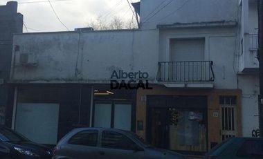 Local en Venta en 3/46 y 47 La Plata - Alberto Dacal Propiedades