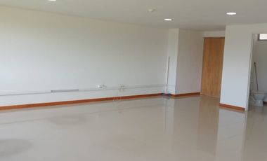 oficina en arriendo en urbano. Cod A5532