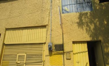 Casa en Venta con Uso de Suelo en Tlalpan Colonia Isidro Fabela (m2c287)