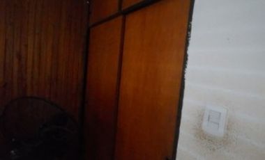 Casa 4 ambientes en Longchamps con garage y fondo libre. Oportunidad !!!