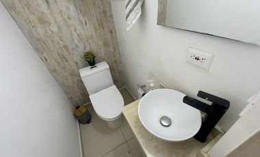 casa en arriendo en hacienda el castillo. Cod A3895