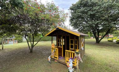 casa en arriendo en hacienda el castillo. Cod A3895