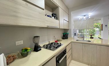 casa en arriendo en hacienda el castillo. Cod A3895