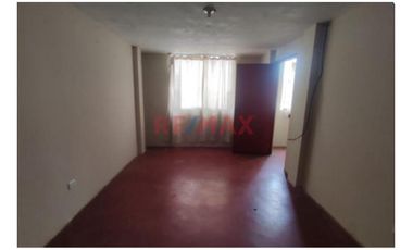 Ocasión Se Vende Hermosa Casa En La Huayrona San Juan De Lurigancho